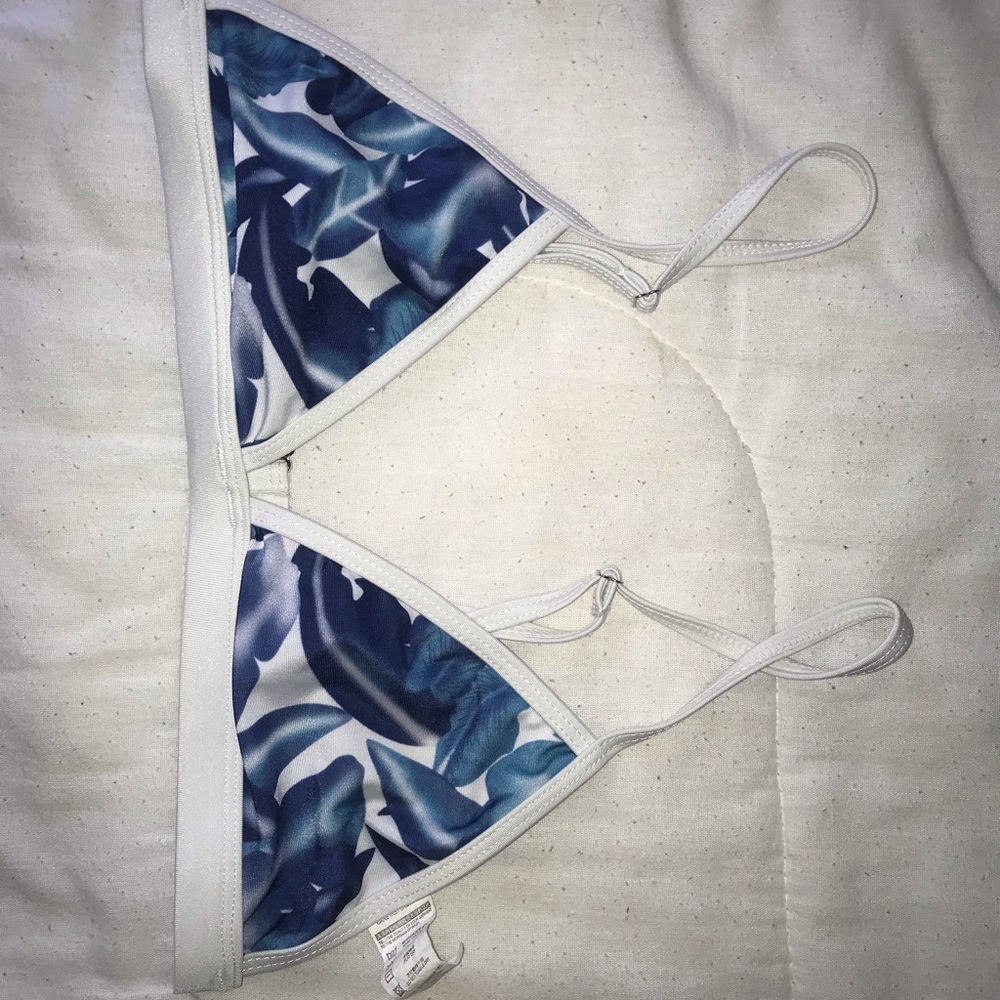 Bikini top